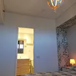 Modern Apartment *